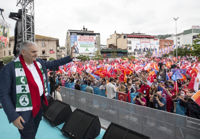 Başbakan Yıldırım: Cumhur İttifakı işareti sadece milletten alır